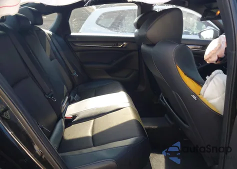 2018 Honda Accord Sport z USA, uszkodzony, nr VIN 1HGCV1F34JA191683